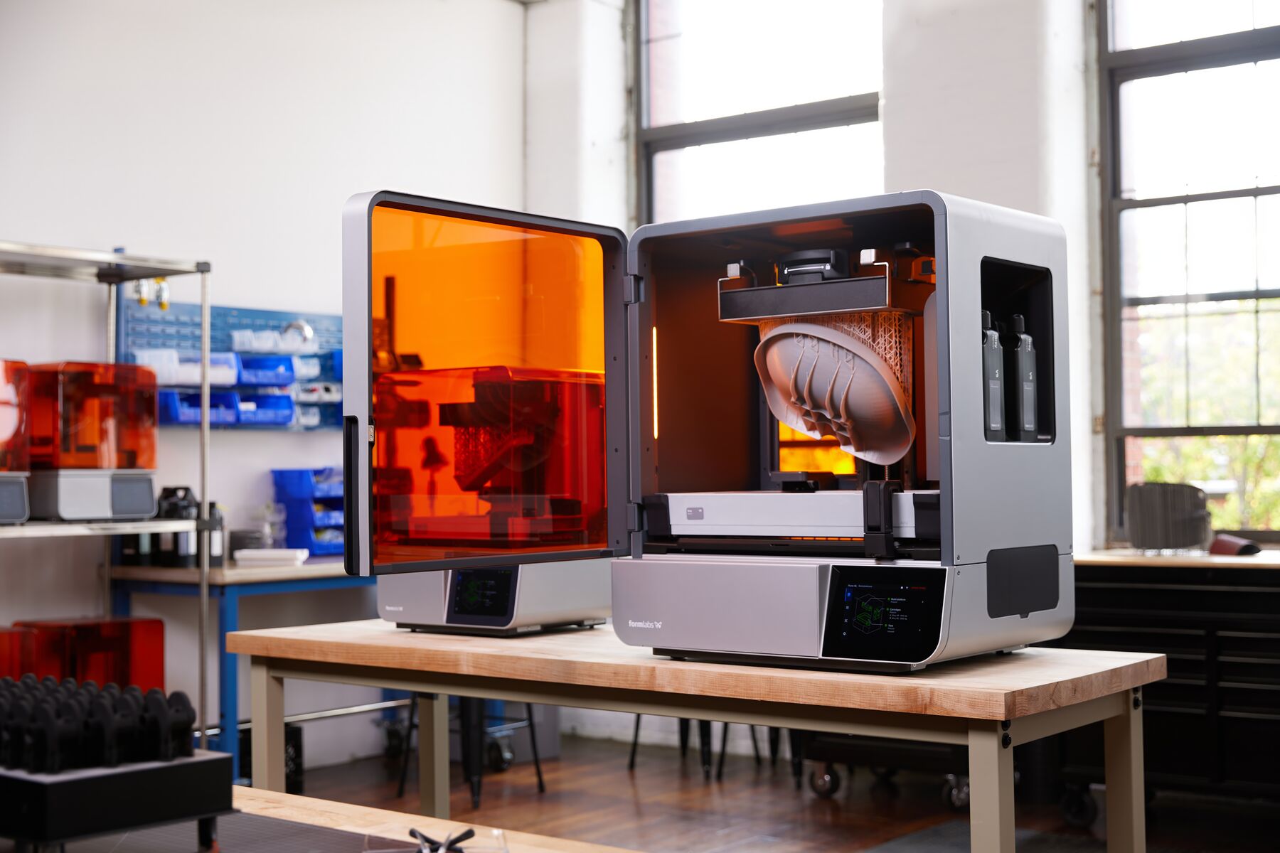 Formlabs Form 4L für detailreiche und große 3D-Drucke