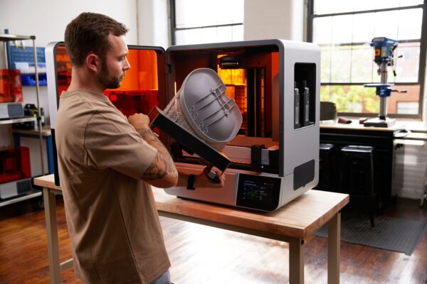 Formlabs Form 4L SLA-Drucker für große, komplexe Teile
