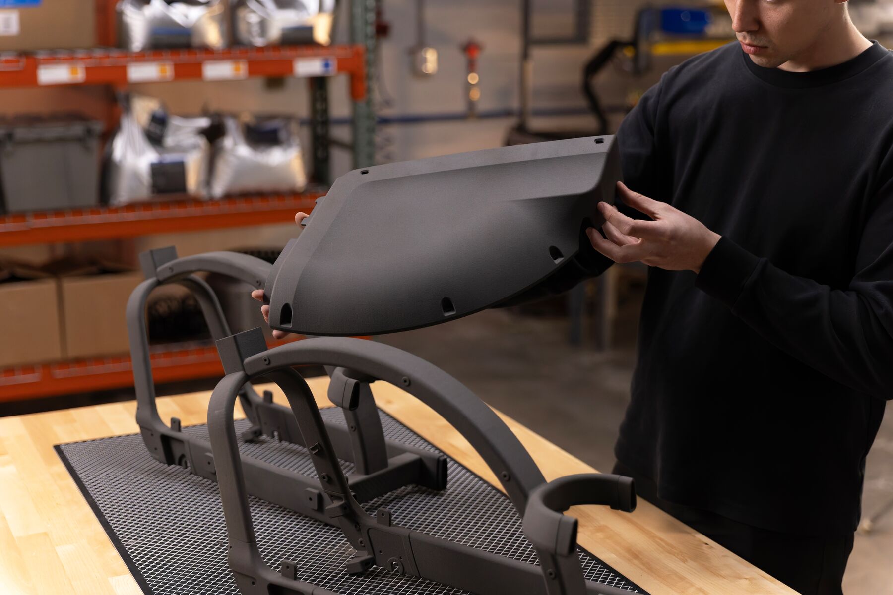 Formlabs Fuse X1 für fahrzeugspezifische Halterungen und Sonderbauteile im Fahrzeugsonderbau