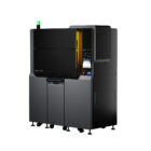 Formlabs Fuse X1 in Frontansicht rechts mit großem Bauraum für industrielle SLS-Fertigung und Serienproduktion